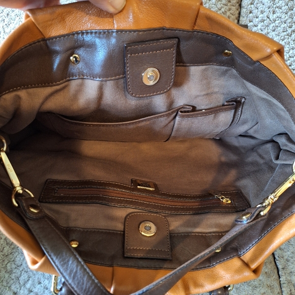 MCM Crossbody Tote Shoulder Bag Cognac Brown Leather Tote Handle - Picture 3 of 9